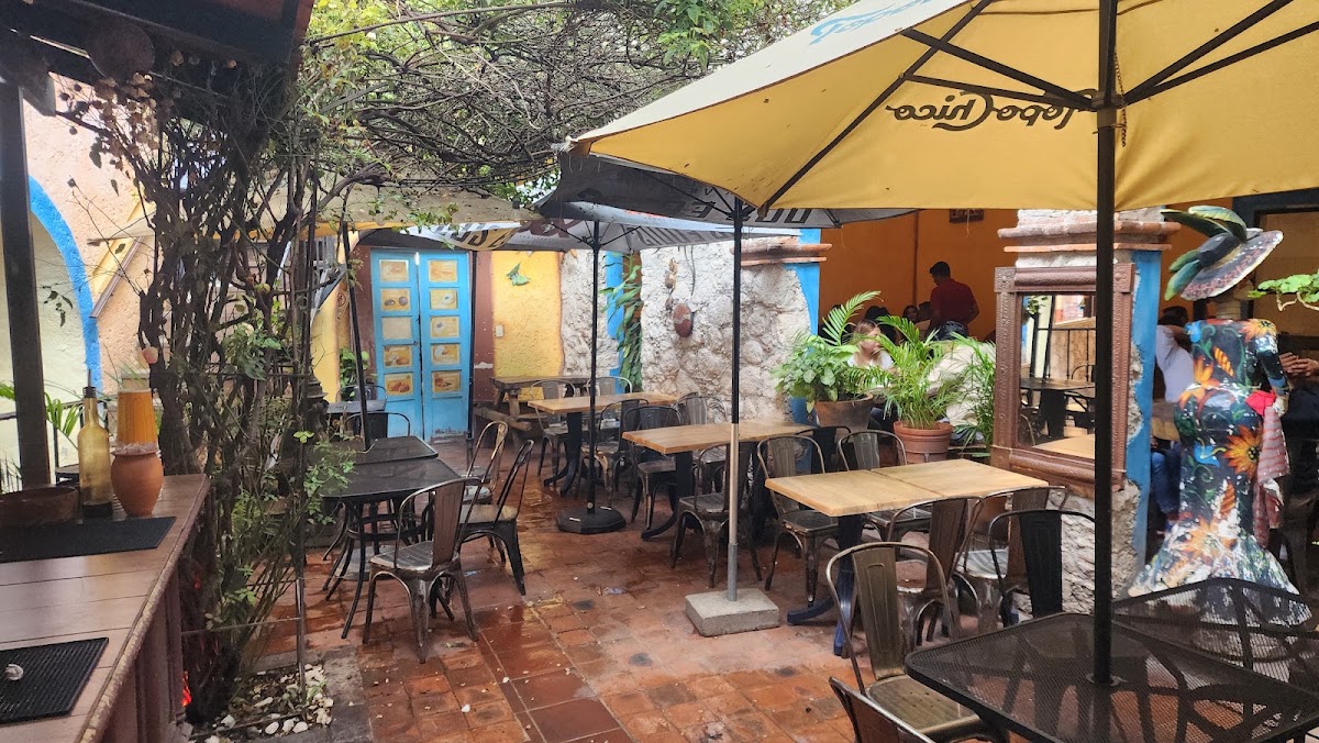 El Negrito Gorditas Y Micheladas