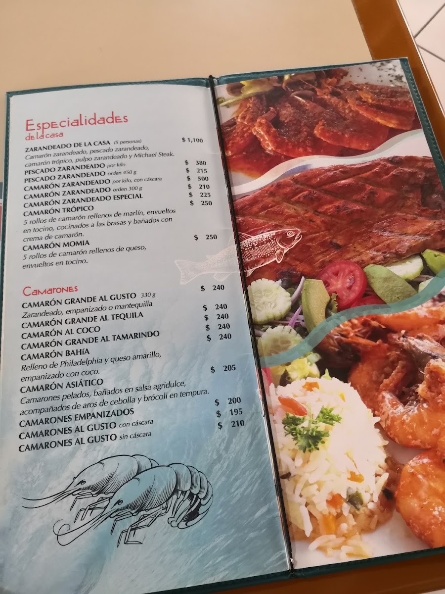 El Pargo Menu Photo 6
