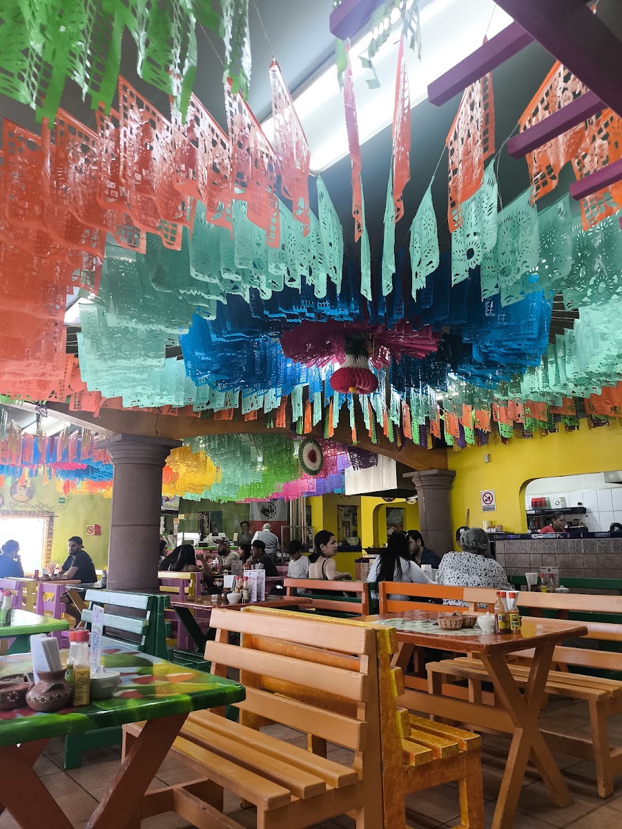 El Parian Photo 4