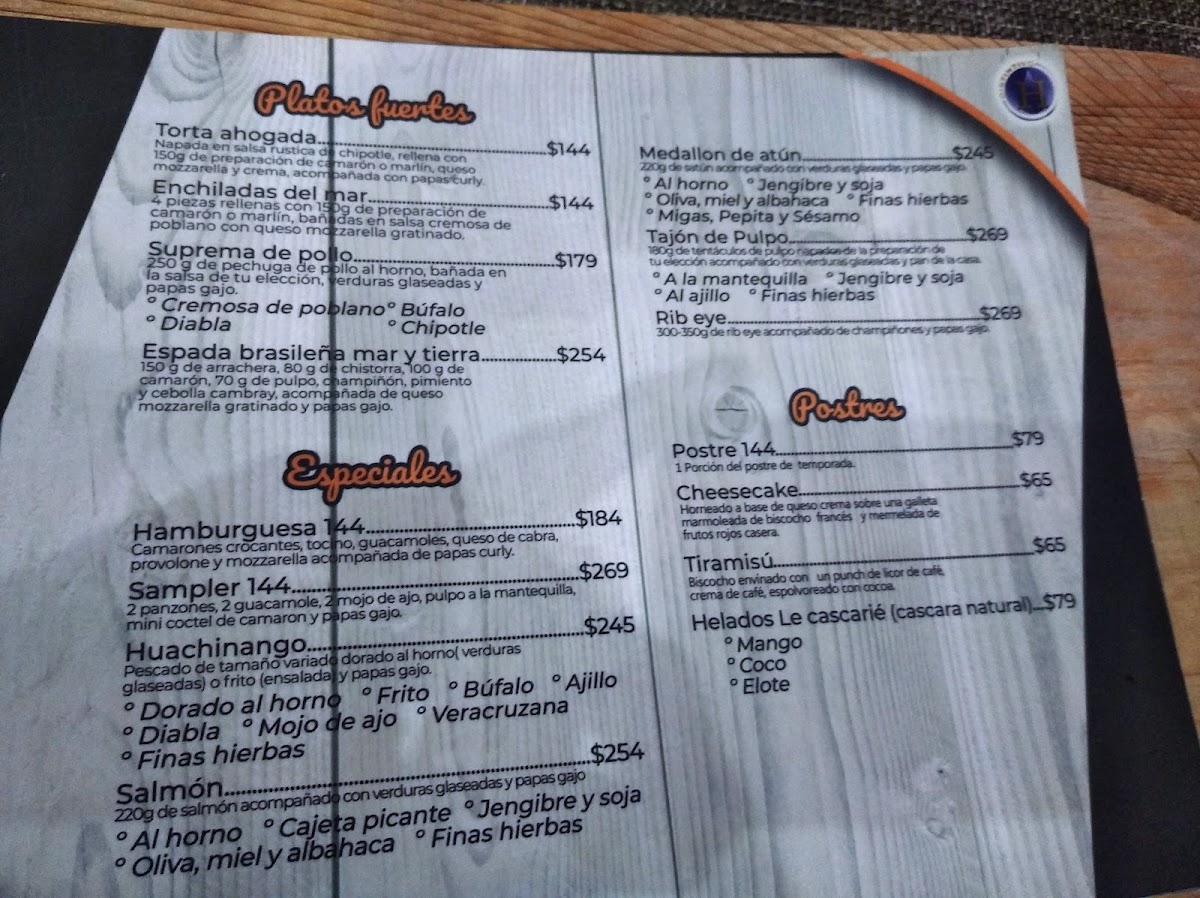 El Pescador 144 Menu Photo 5