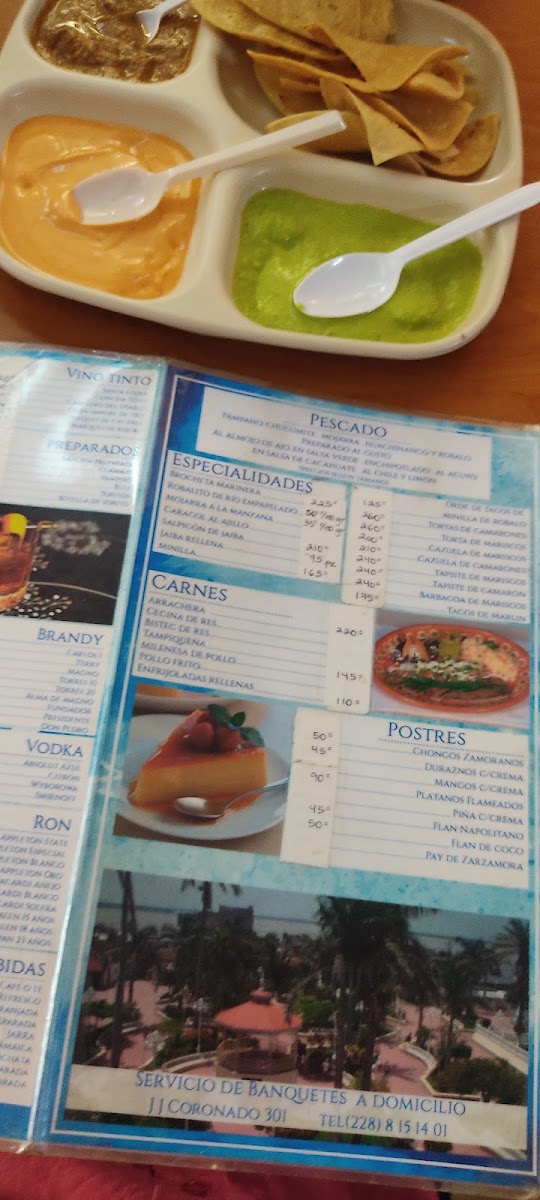 El Puerto de Alvarado Menu Photo 5