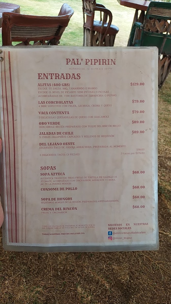 El Rincón Brujo Terraza Jardín Menu Photo 9