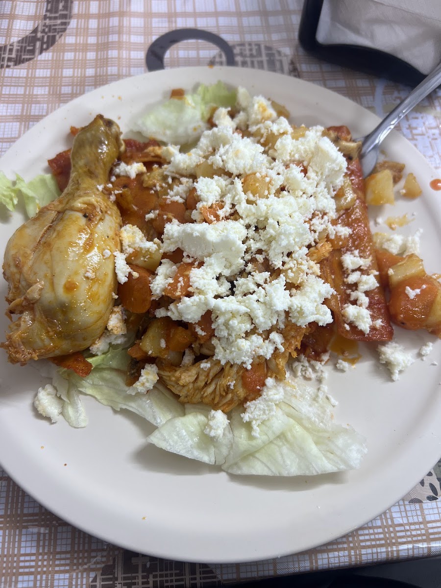 Enchiladas De Dona Lupe Photo 4