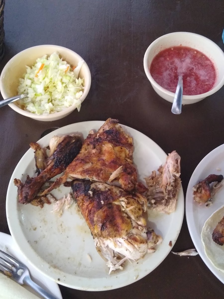 Fastfood El Pollo Bronco Photo 6