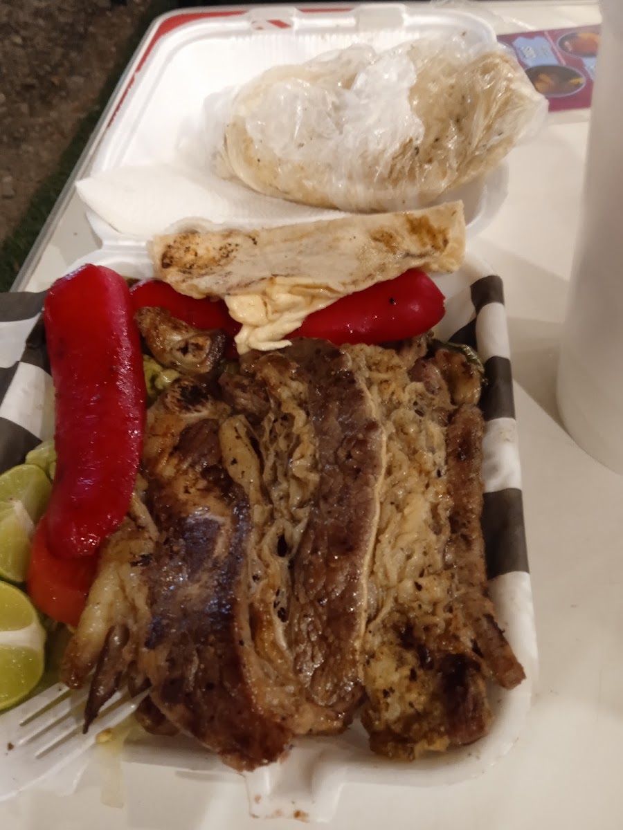 Food Truck Park Las Etnias Photo 8