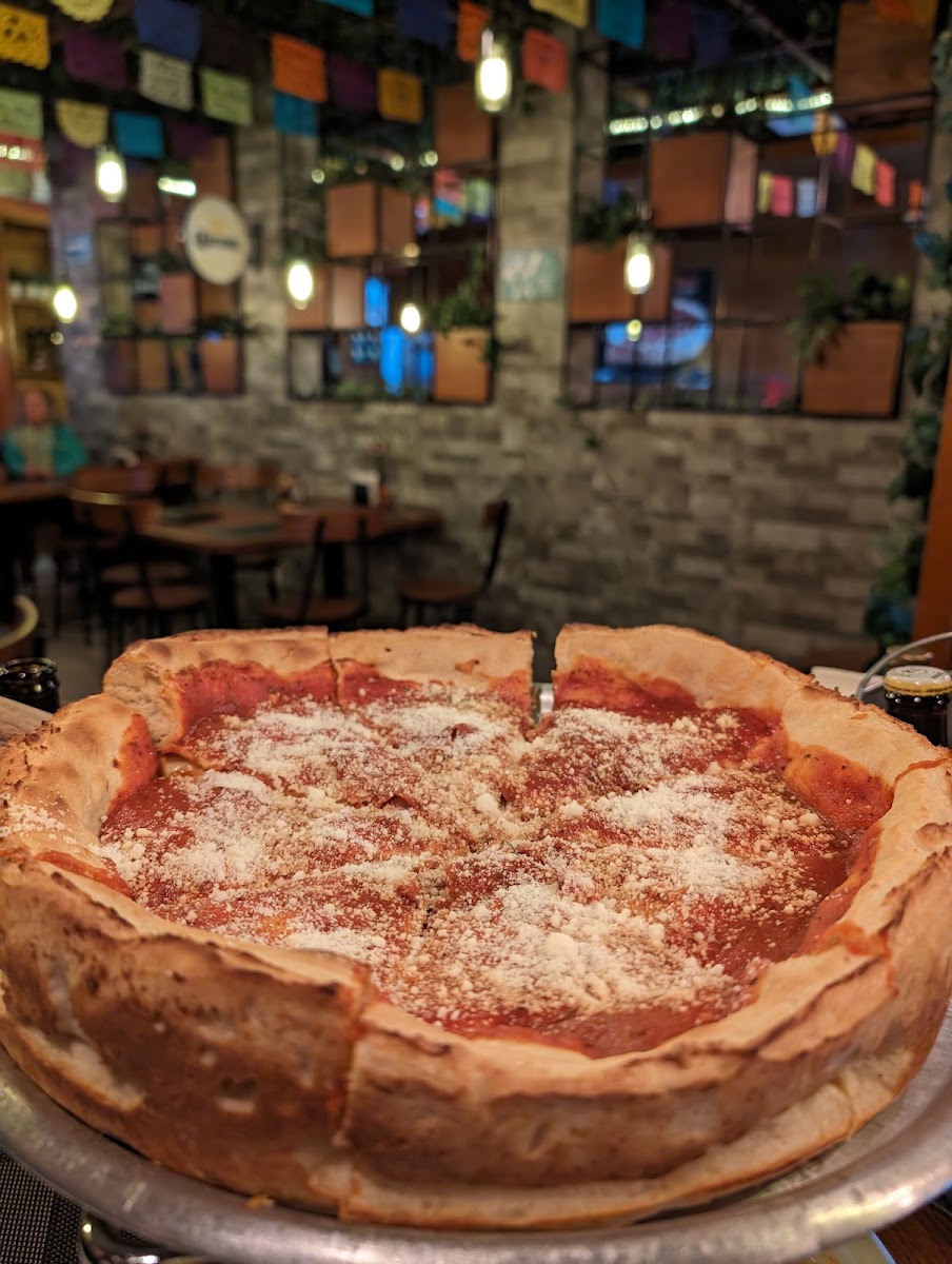 Giardinos Pizza Photo 6
