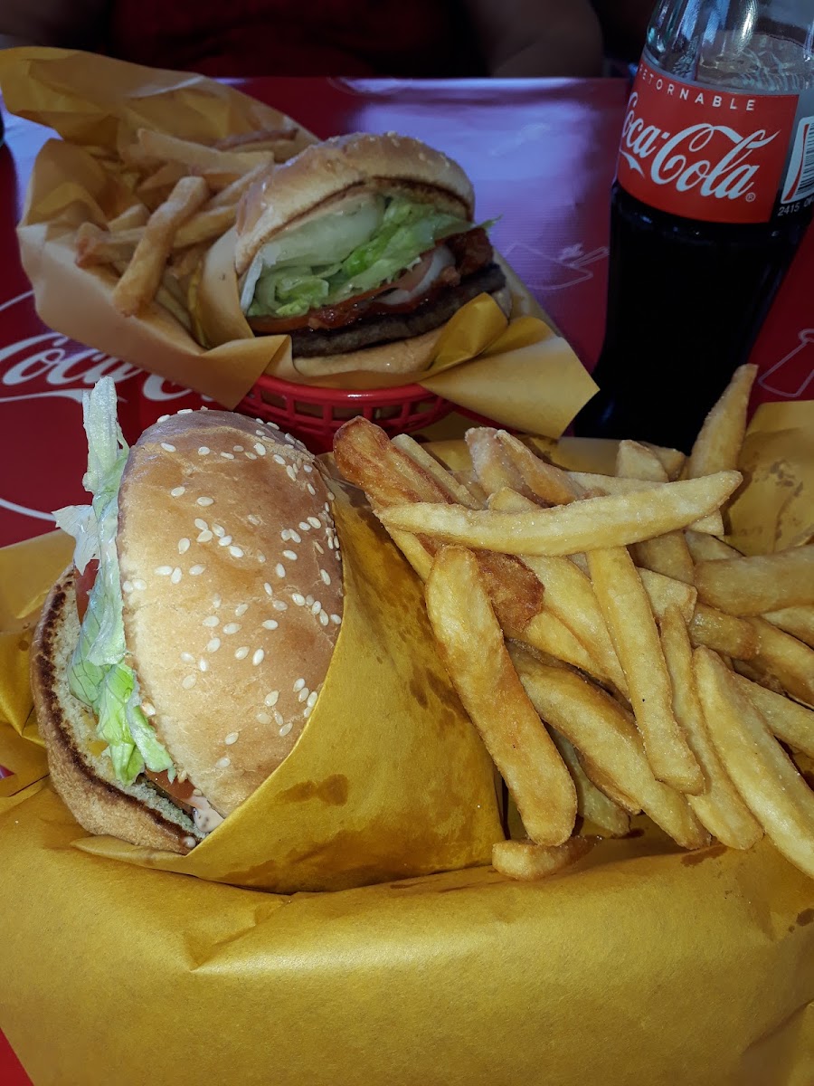 Hamburguesas Joy Photo 7