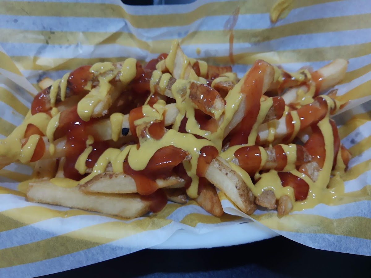 Hot Burger La Calma Photo 6