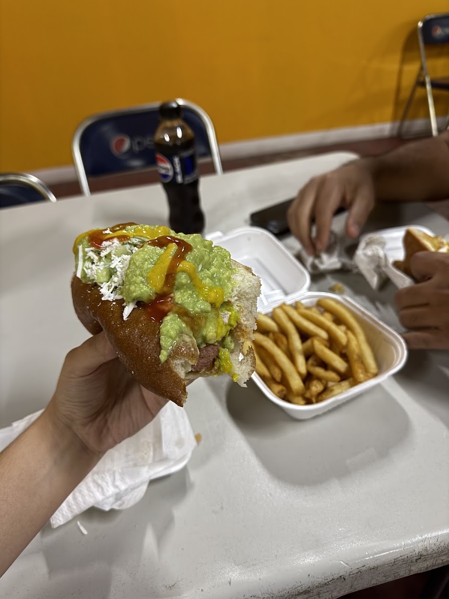 Hot Dogs Chema Plus Los Originales Photo 6