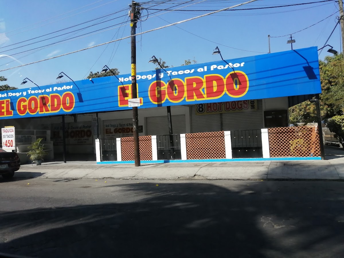 Hot Dogs Y Tacos Al Pastor El Gordo