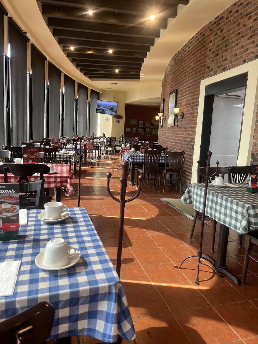 Italianni's Lomas Verdes