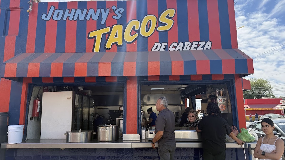 Johnny's Tacos De Cabeza