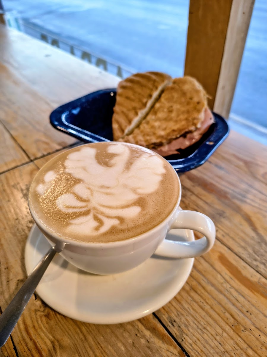 Kaldi Cafe Photo 4