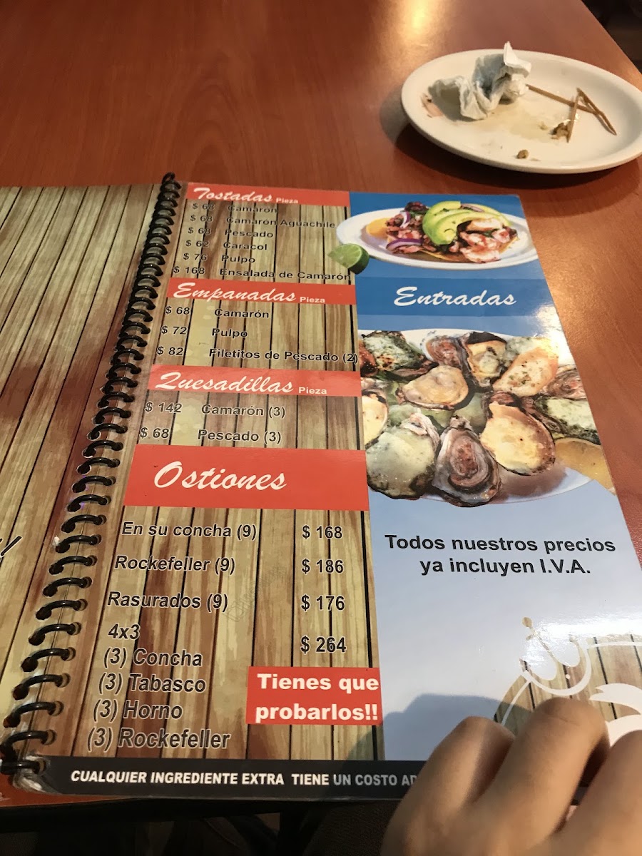 La Barranca Árboles Menu Photo 4