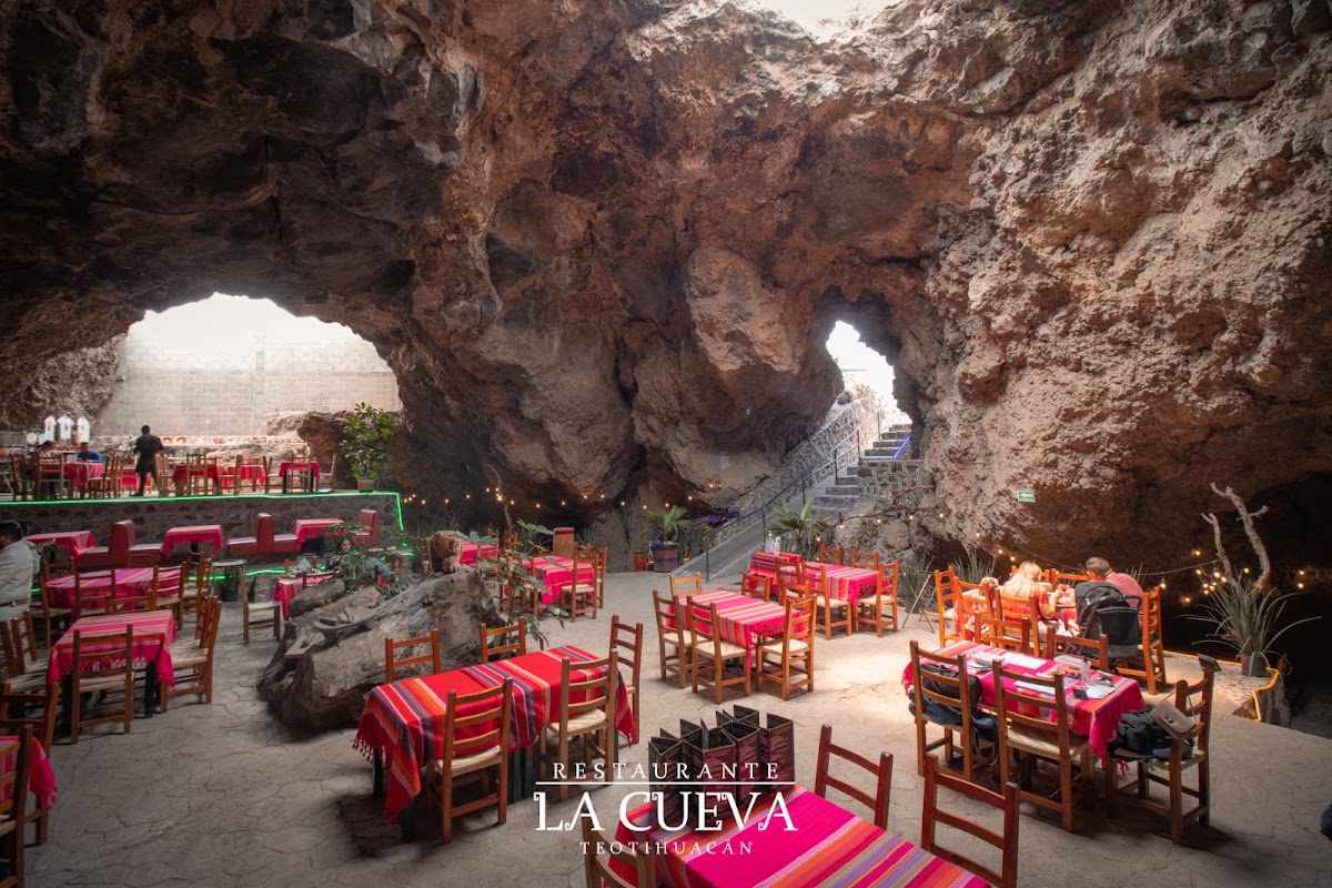 La Cueva Teotihuacan
