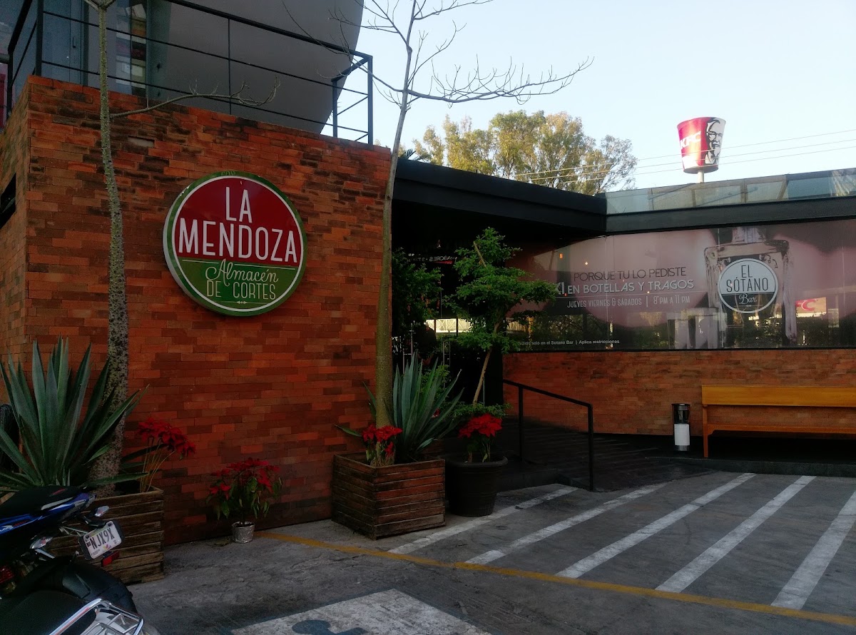La Mendoza