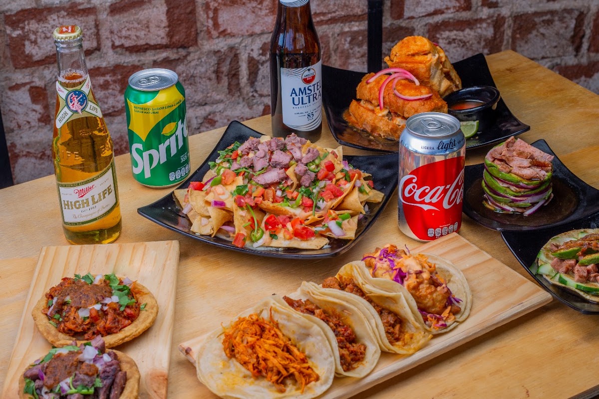 La Mexhi Cantina Photo 3