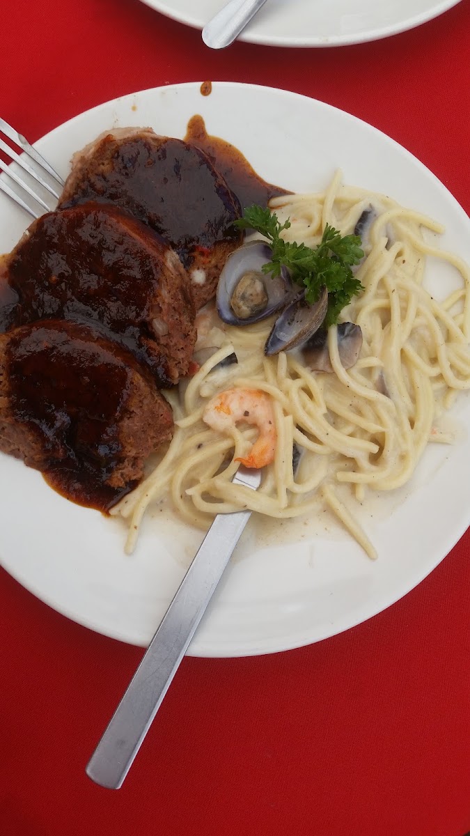 La Niña Buffet Photo 9