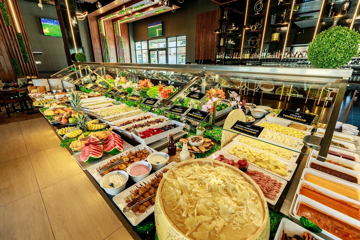 Las Espadas - Brazilian Steakhouse Photo 4