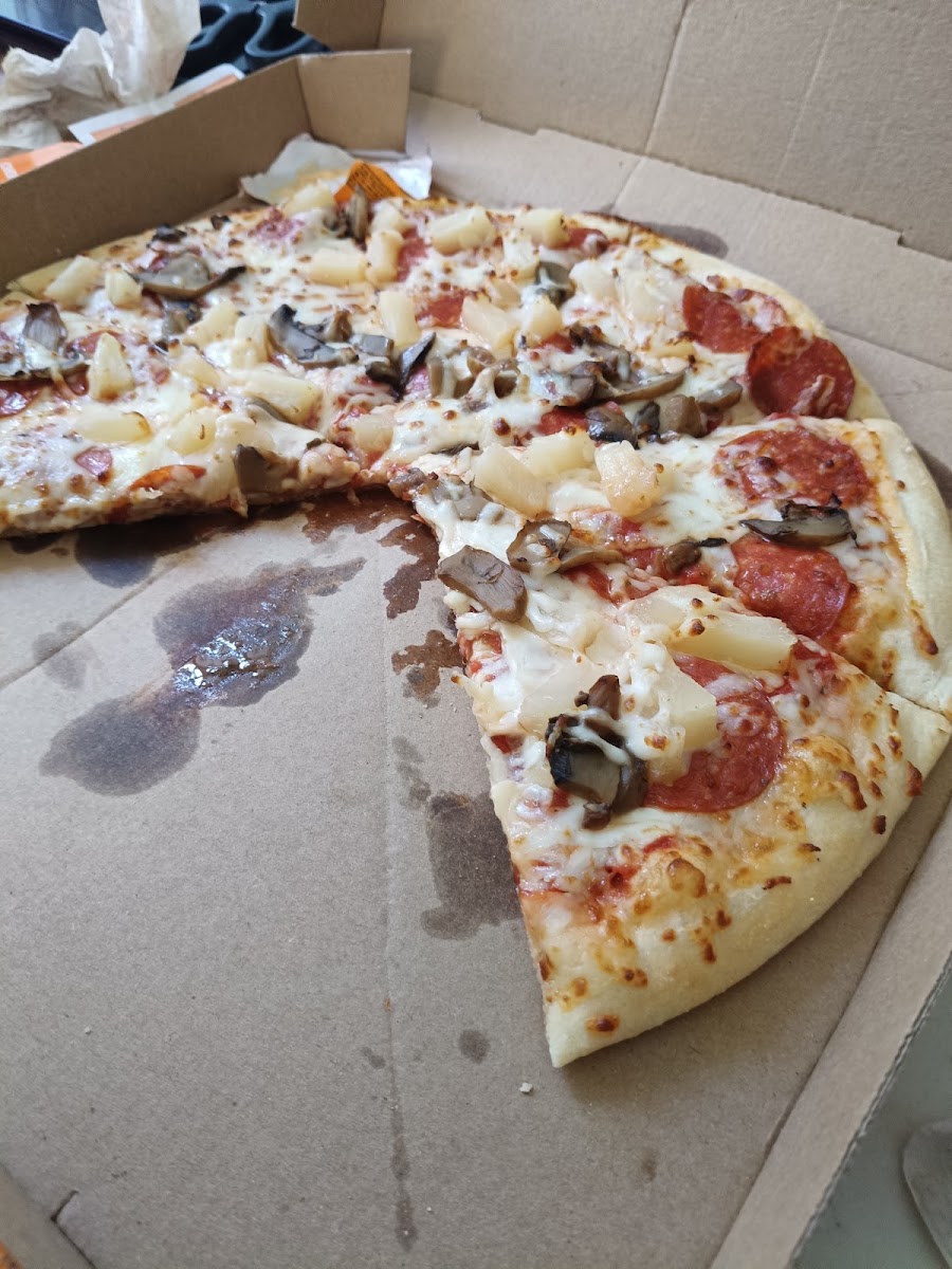 Little Caesars Pizza Photo 2