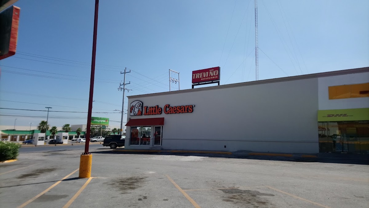 Little Caesars Pizza Photo 4