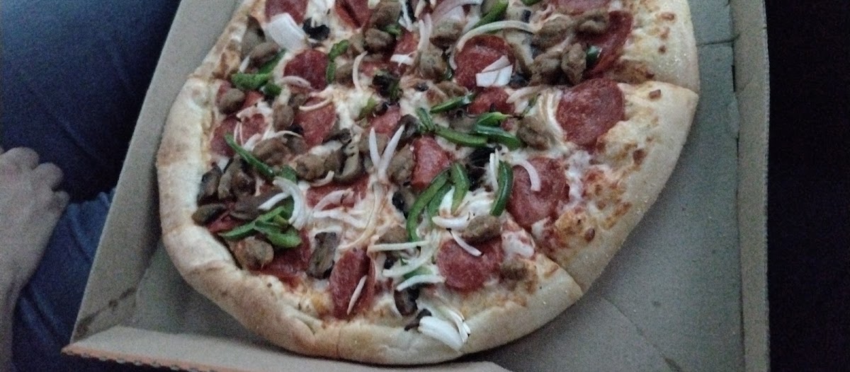 Little Caesars Pizza Photo 8