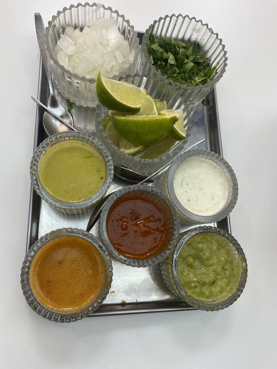 Los Chachalacos Photo 8
