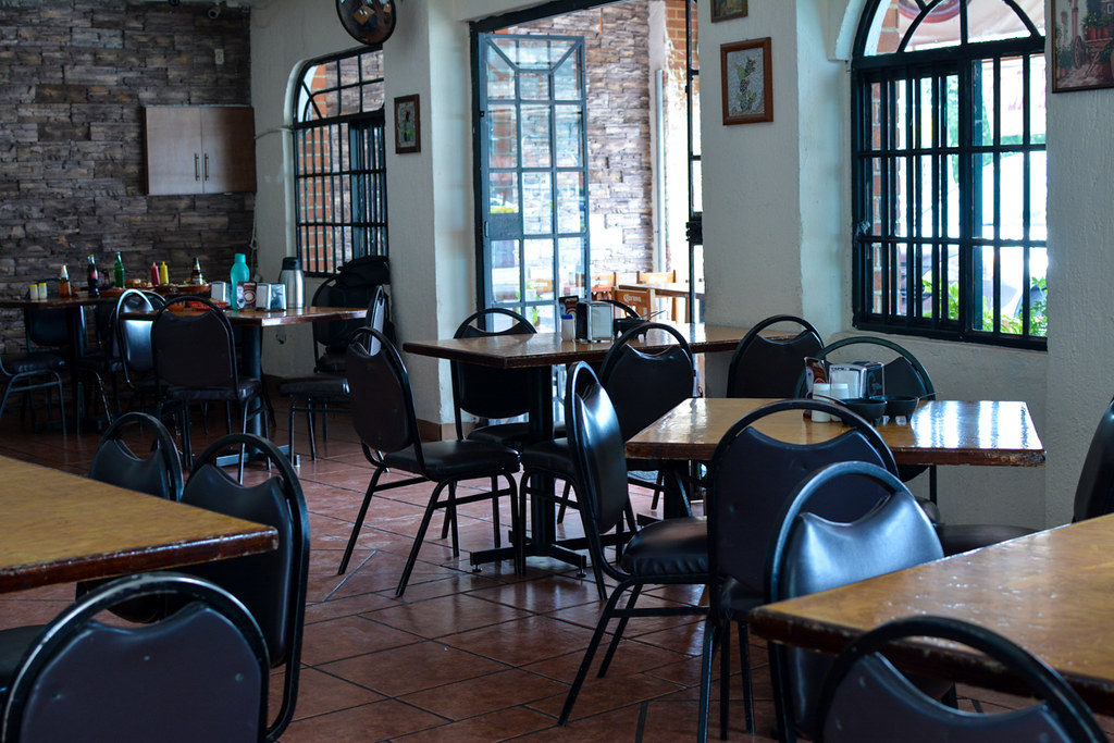 Los Grandes Restaurante