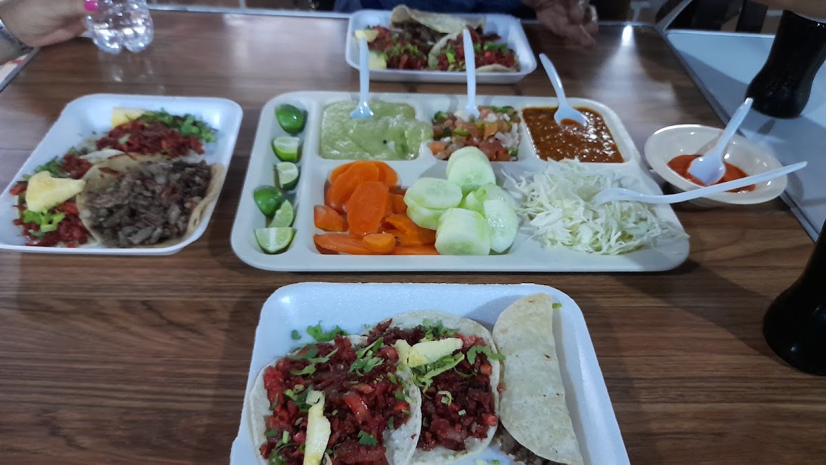 Los Guachos Photo 6