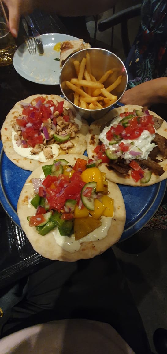 Los Gyros. Photo 9