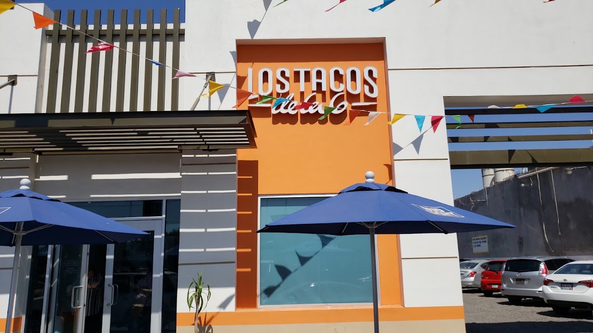 Los Tacos De La 6