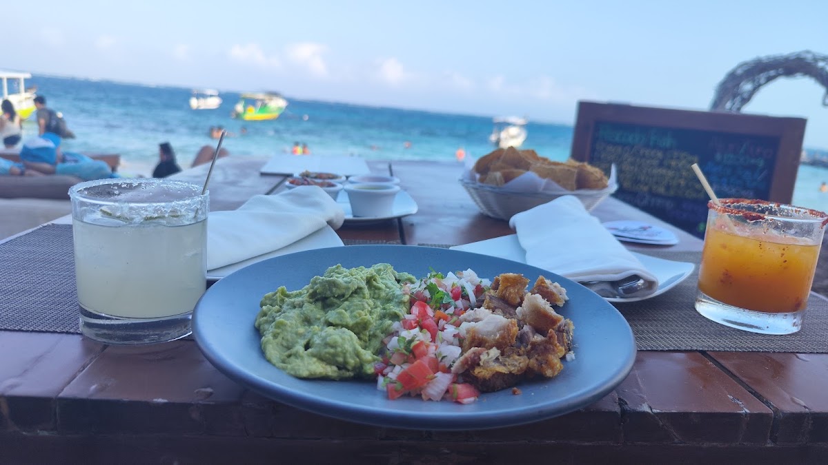 Mar-Bella Fish Market - Puerto Morelos Photo 8