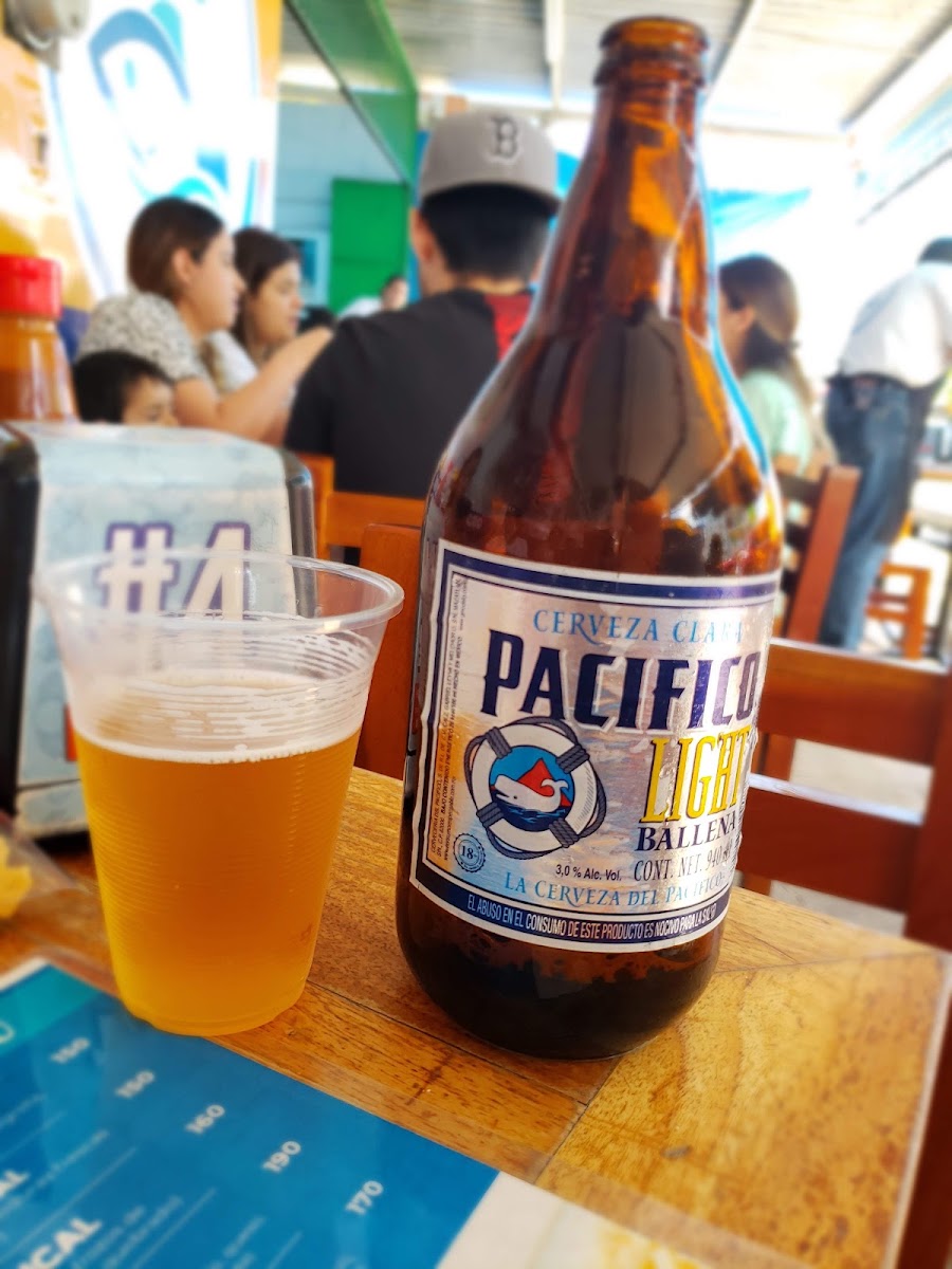 Mariscos El Beto Photo 9