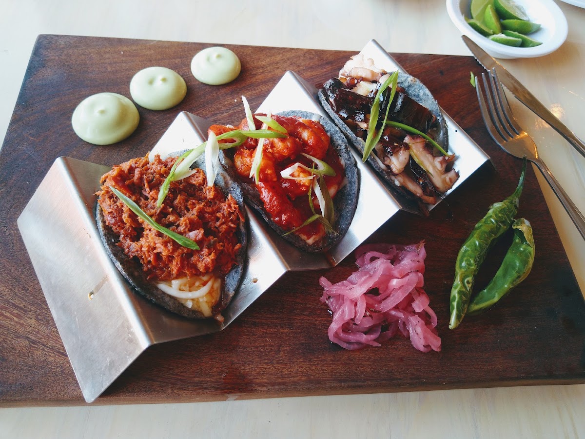 Mariscos El Puerto Photo 7