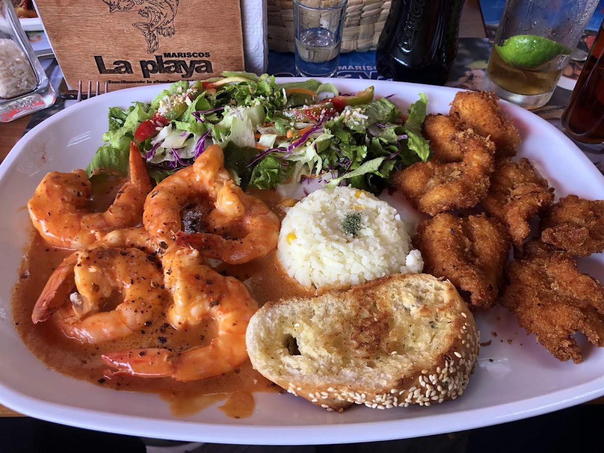 Mariscos La Playa Photo 2