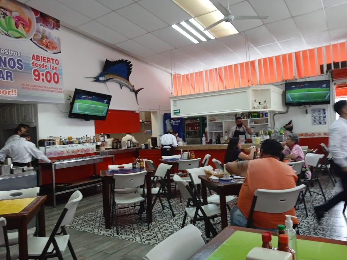 Mariscos La Playa Photo 4
