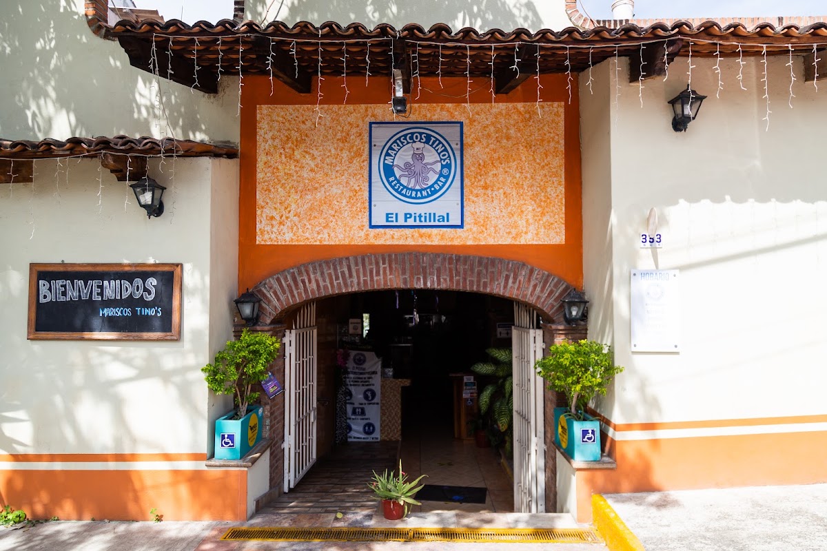 Mariscos Tino's Pitillal