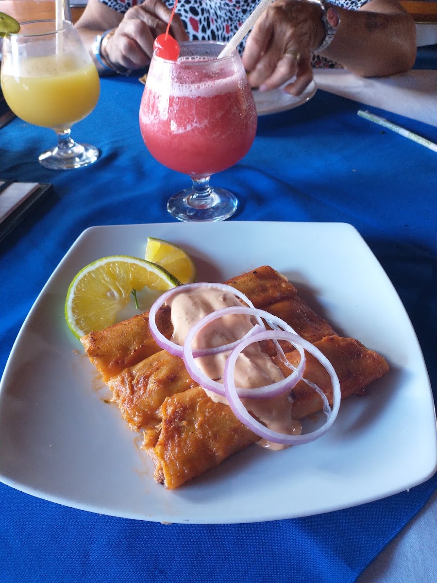 Mariscos Tino's Pitillal Photo 9