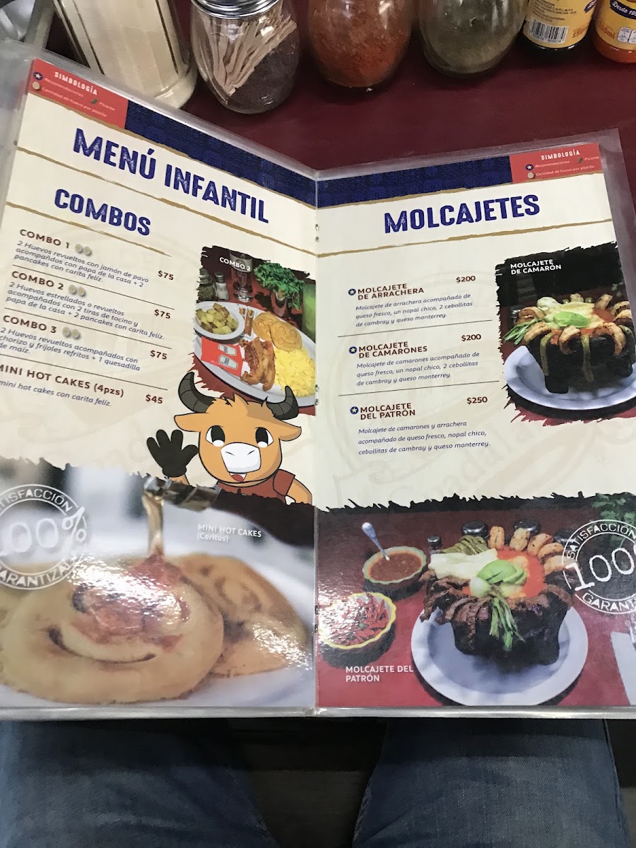 Menuderia Guadalajara Menu Photo 8
