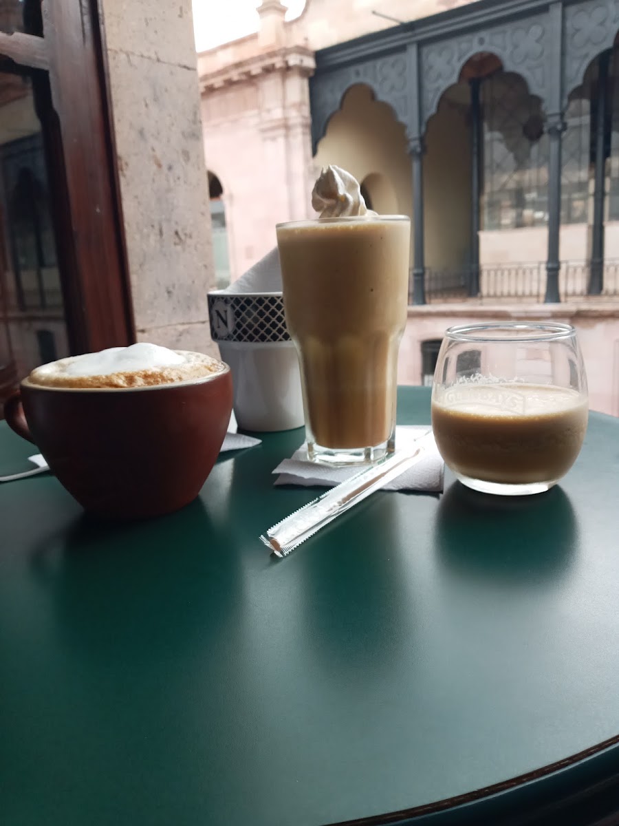 Midali Cafe Tacuba Photo 9
