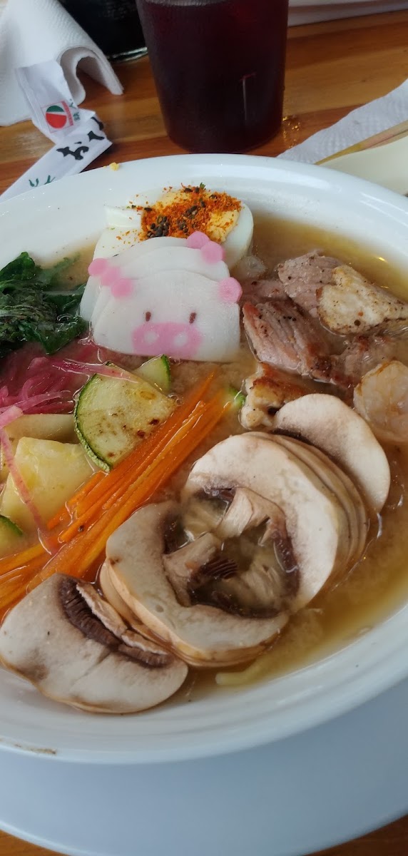 Moji Sushi Photo 8