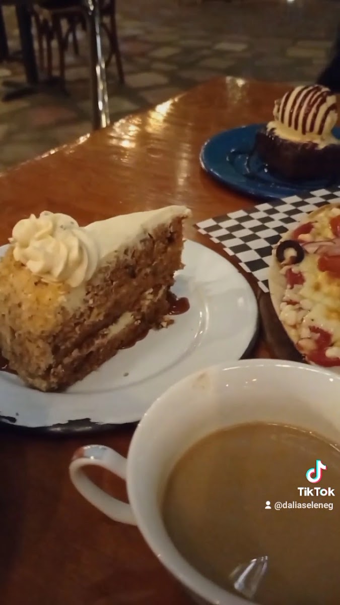 Mona Cafe Photo 2
