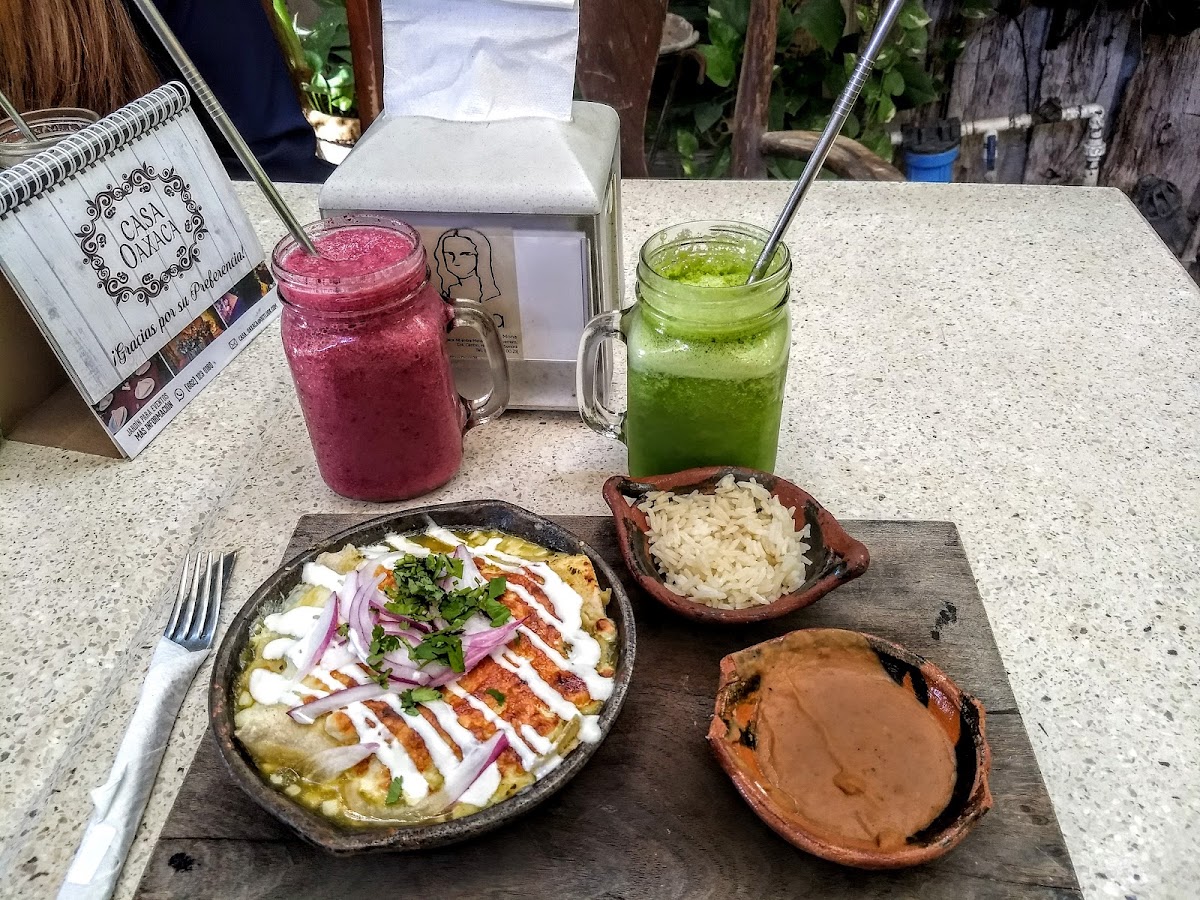 Mona Cafe Photo 7