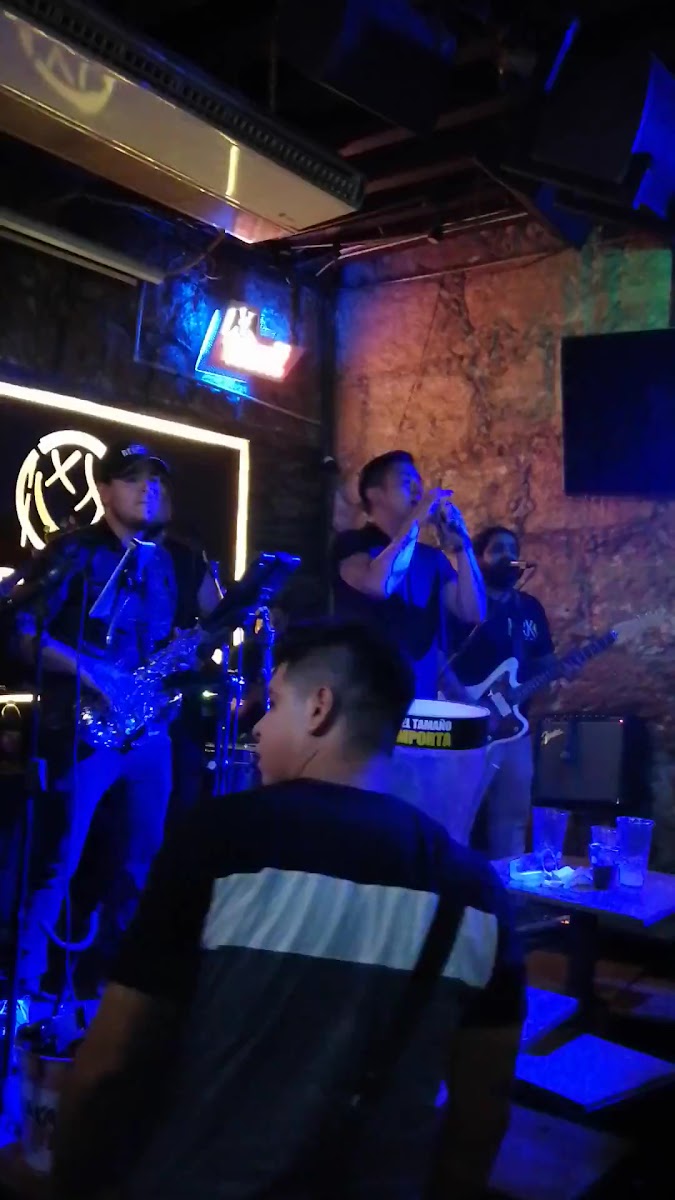 Nandas 78 Bar Photo 2