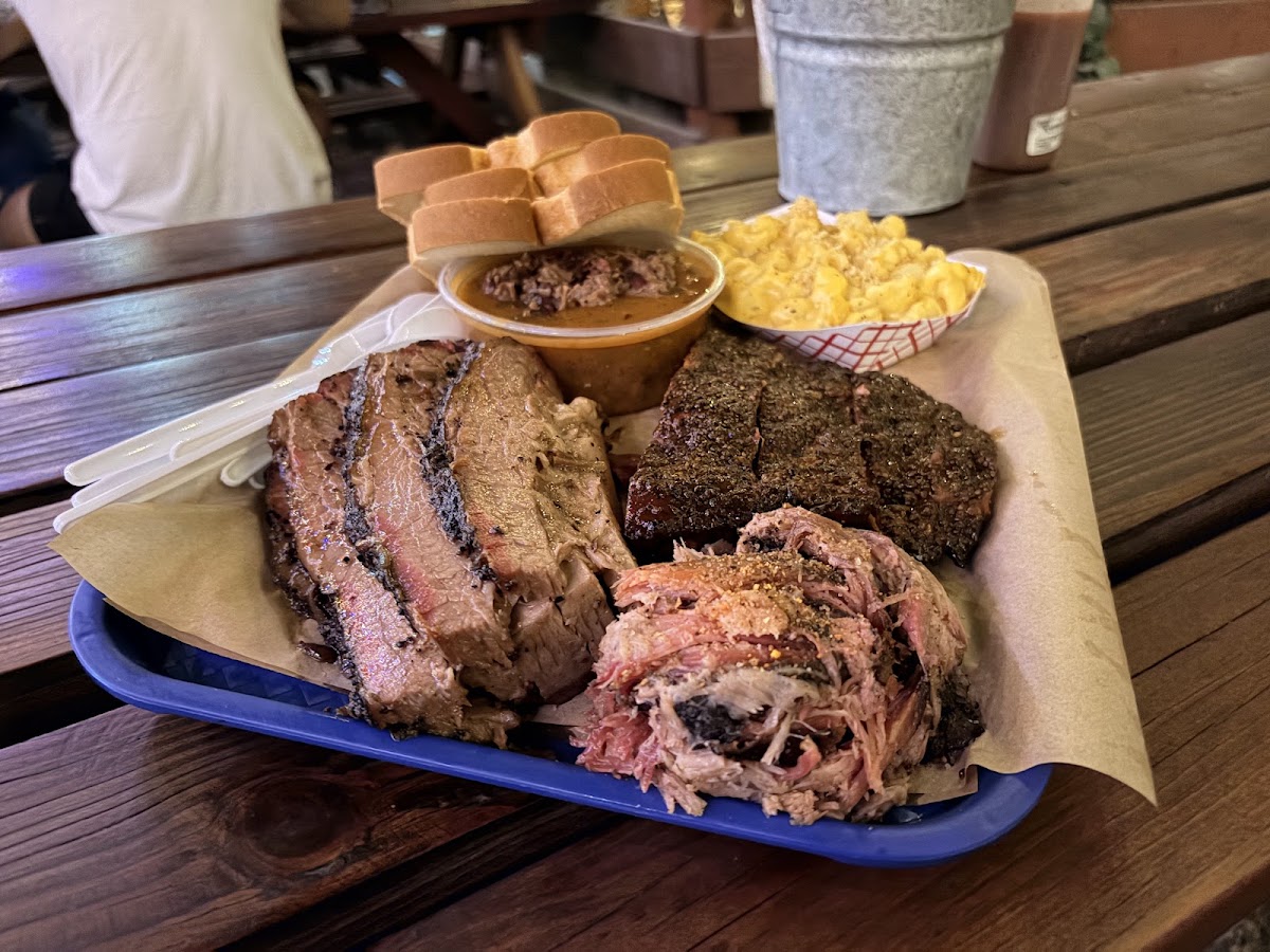 Old Jimmy's BBQ #TampiquitoTx Photo 4