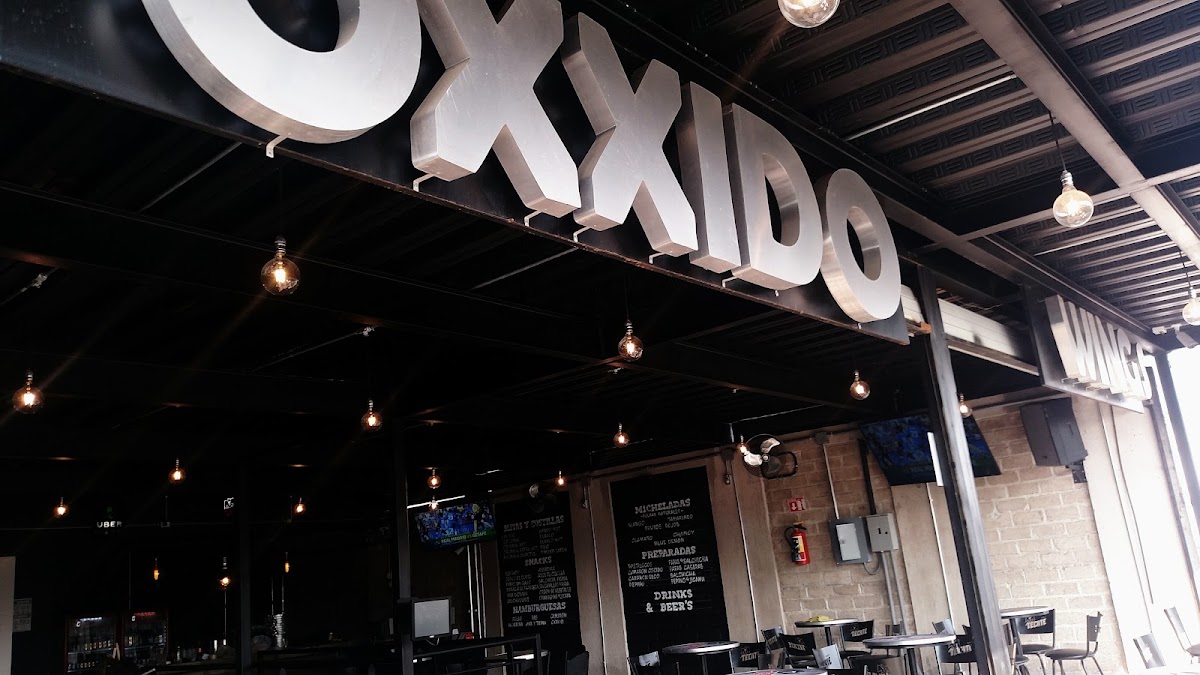 Oxxido Wings