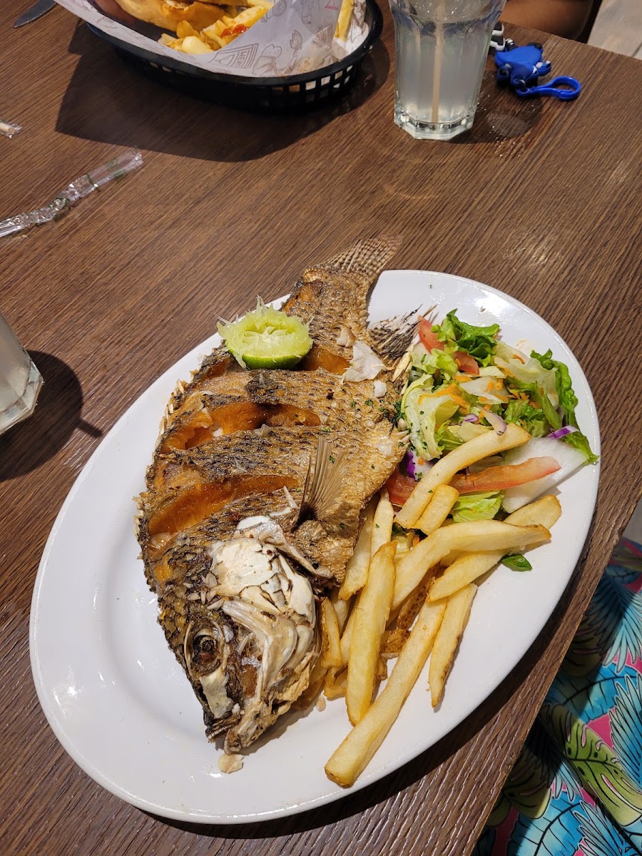 Pescaderia Garcia Photo 6