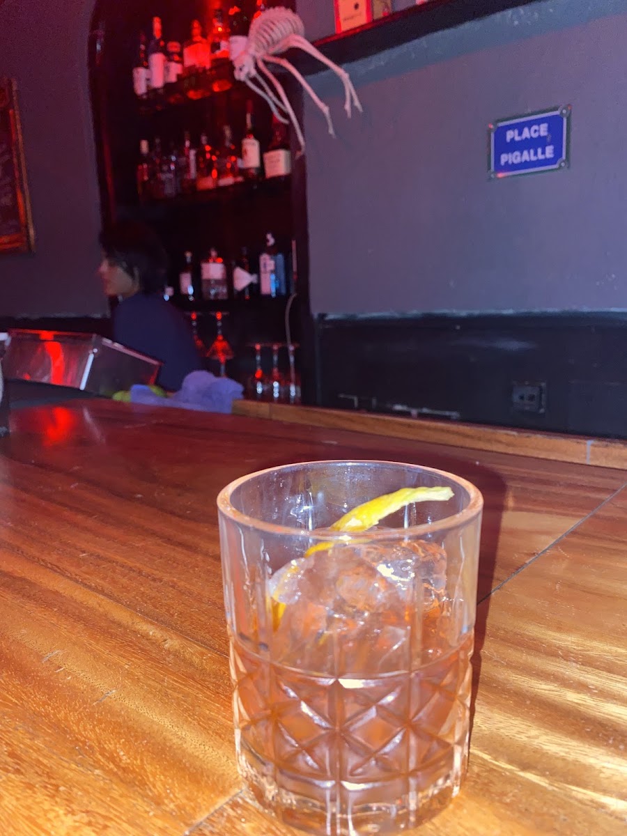 Pigalle Photo 6