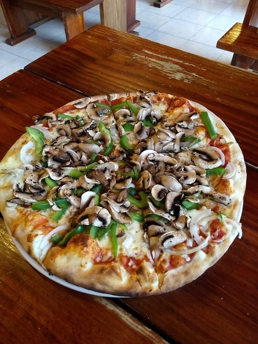 Piu Pizza Artesanal Av. Del Parque Photo 6