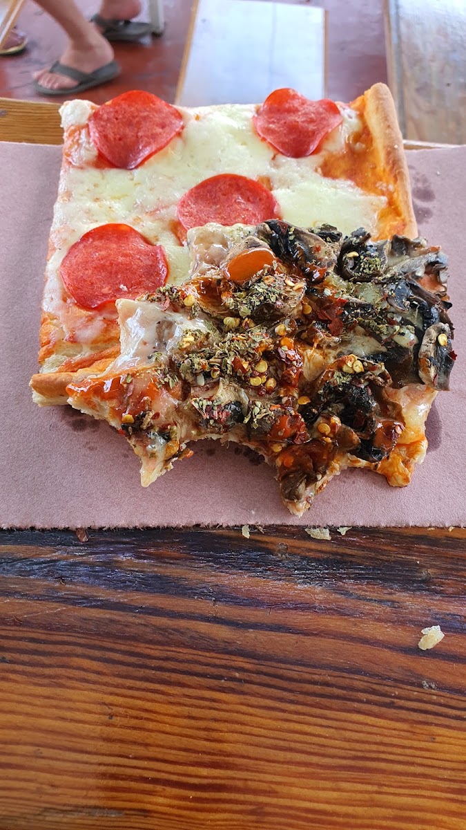 Pizza Mama Mia Photo 9